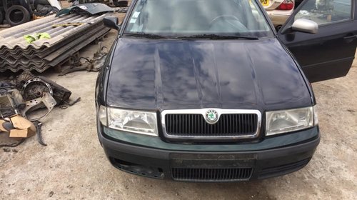 Bara spate Skoda Octavia 2004 SEDAN 1.9