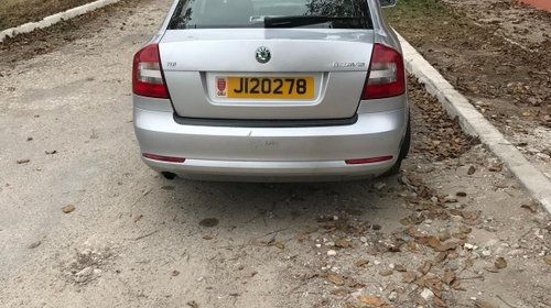 Bara spate Skoda Octavia 2013 berlina 1.6 d