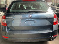 Bara spate Skoda Octavia 3