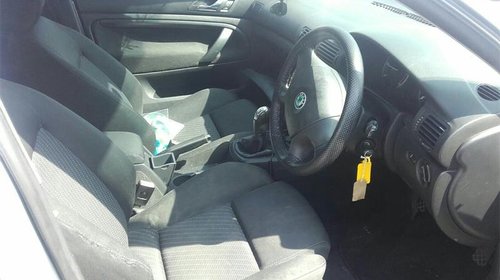 Bara spate Skoda Superb 2006 SEDANE 1.9 TDI