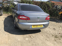 Bara spate Skoda Superb 2010