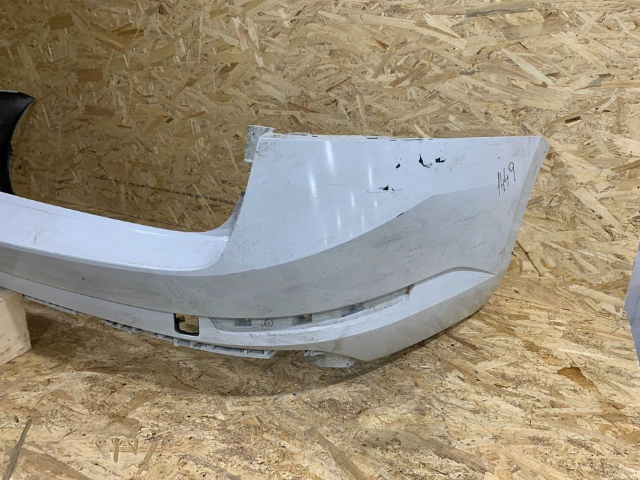 Bara spate Skoda Superb combi break 2015