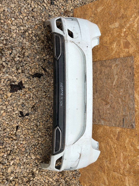 Bara spate + spoiler Renault Megane 4 Sedan Facelift 2020/2021/2022/2023/2024