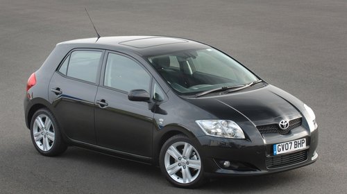 Bara spate Toyota Auris 2007 2008 2009 2010