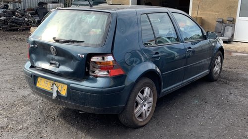 Bara spate Volkswagen Golf 4 2004 Hatchback Cutie viteze 6+1 1,9 TDI ASZ