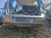 Bara spate Volkswagen Golf 6 Hatchback 2012, CU DEFECT