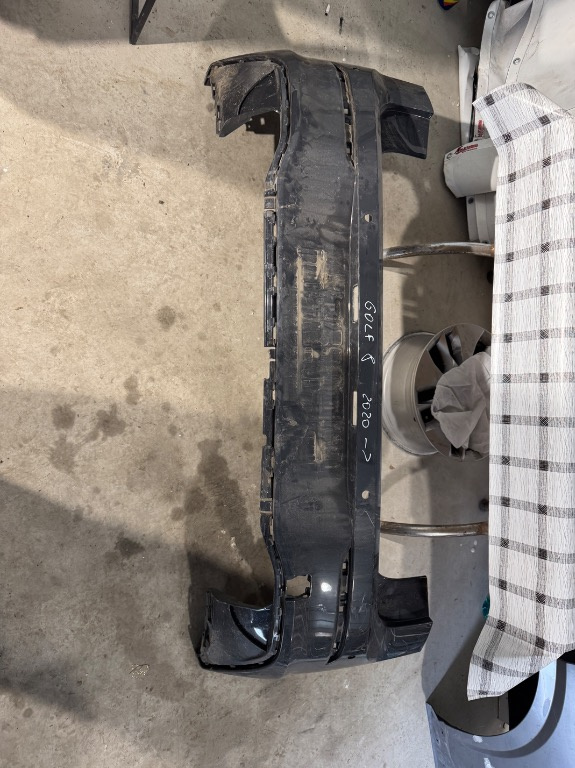 Bara spate Volkswagen Golf 8 R Line 2020/2021/2022/2023/2024