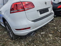 Bara spate Volkswagen Touareg 2012