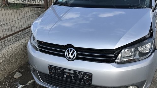Bara spate Volkswagen Touran 2012 Suv 1,6
