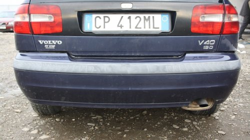Bara spate Volvo V40 intre anii 1995-2004