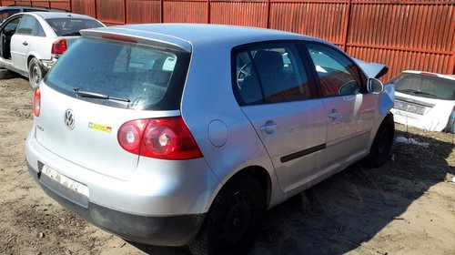 Bara spate VW Golf 5 2004 hatchback 1.4