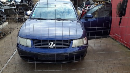 Bara spate VW Passat B5 1999 berlina 1.8