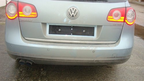 Bara spate VW Passat B6 Combi