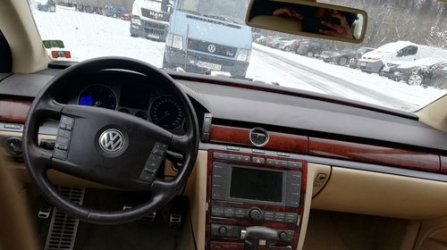 Bara spate VW Phaeton 2006 limuzina 5.0 tdi