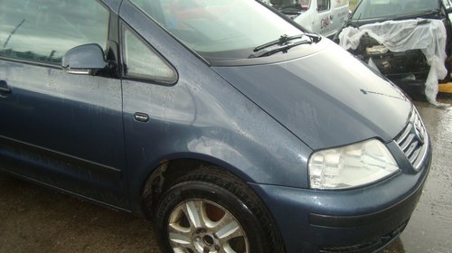 Bara spate VW Sharan 2005 Minivan 1.9