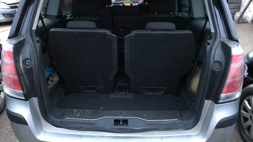 Bara stabilizatoare fata Opel Zafira 2009 Hatchback 1.8