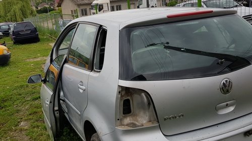 Bara stabilizatoare fata Volkswagen Polo 9N 2005 BERLINA CU HAION 1.4 TDI