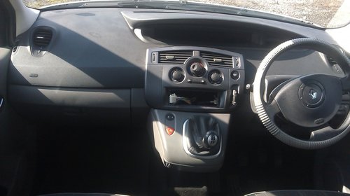 Bara stabilizatoare punte spate Renault Scenic 2004 monovolum 1.6i