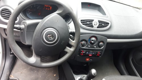 Bare portbagaj longitudinale Renault Clio III 2013 BREAK 1.5 DCI