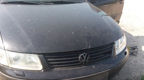 Bare portbagaj longitudinale VW Passat B5 200