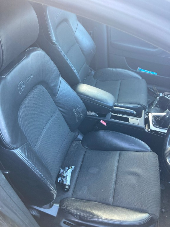 Bascula dreapta Audi A3 8P 2007 HATCHBAC