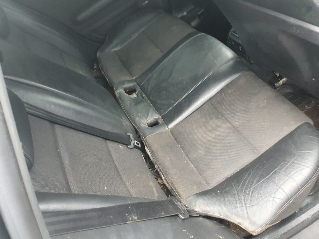 Bascula dreapta Audi A4 B7 2006 break s-