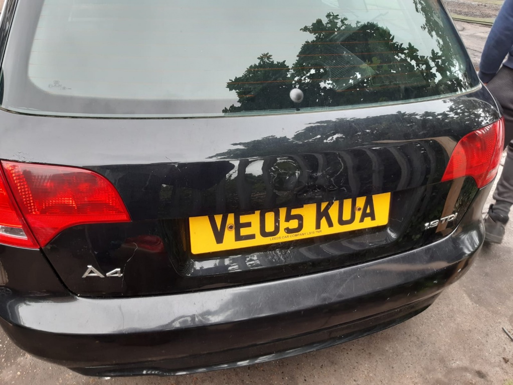 Bascula dreapta Audi A4 B7 2007 Combi 1.