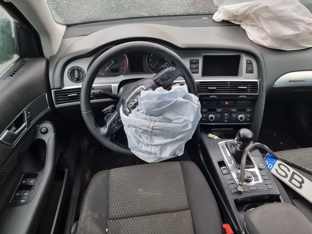 Bascula dreapta Audi A6 C6 2007 break 3.