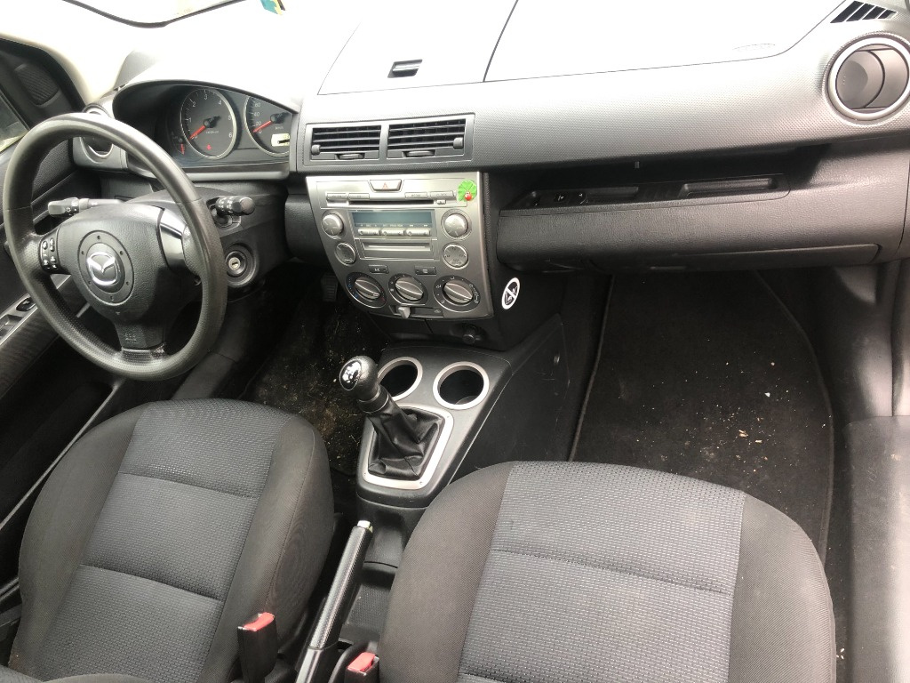 Bascula dreapta Mazda 2 2006 hatchback 1
