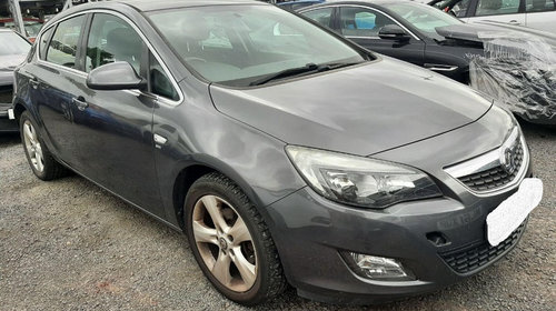 Bascula dreapta Opel Astra J 2010 HATCHBACK 1.7 CDTI DTJ