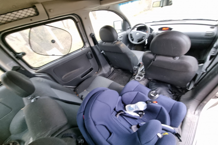 Bascula dreapta Opel Combo C 2009 miniva