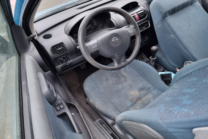 Bascula dreapta Opel Corsa C 2002 hatchb