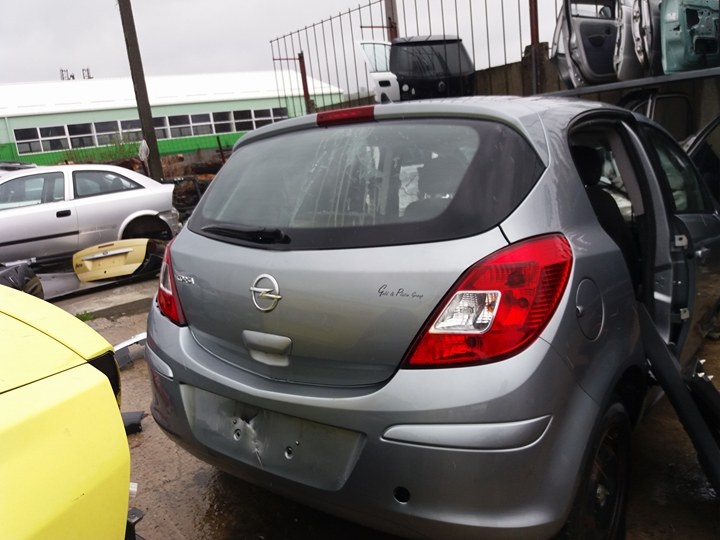 Bascula dreapta Opel Corsa D 2011 hatchb
