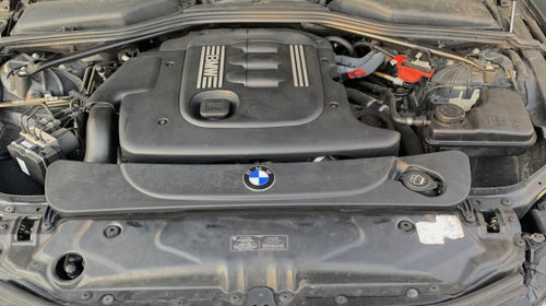 Bascula spate stanga BMW Seria 5 E60/E61 [2003 - 2007] Sedan 520 d MT (163 hp) M47N2