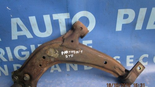 Bascule fata Peugeot Partner 1.8d (inferioara)