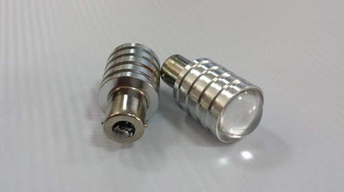 Bec 7W LED HIGH POWER CREE tip cireasa lumina