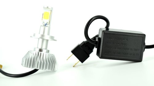 Becuri LED H4 6000k 2200 Lumeni