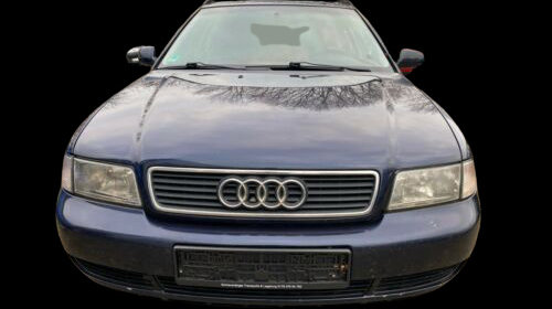 Biela Audi A4 B5 [1994 - 1999] Avant wagon 5-usi 1.6 MT (101 hp) AHL