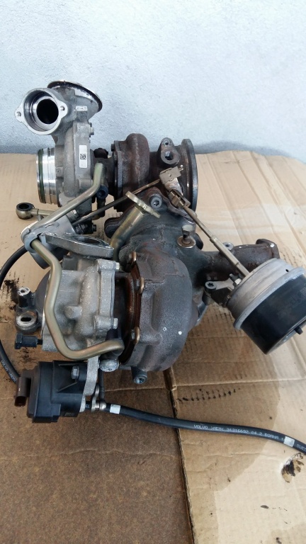 Biturbo volvo xc 90 2.0 d d5 awd d4204t23 31459963 36003120 36010079 sh ...