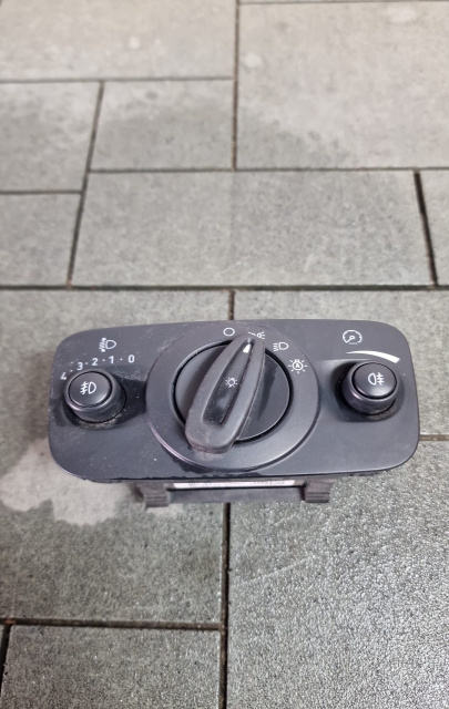 Bloc / comutator lumini faruri Cod: 8G9T13A024CA Ford Mondeo MK4 [2007 - 2010]