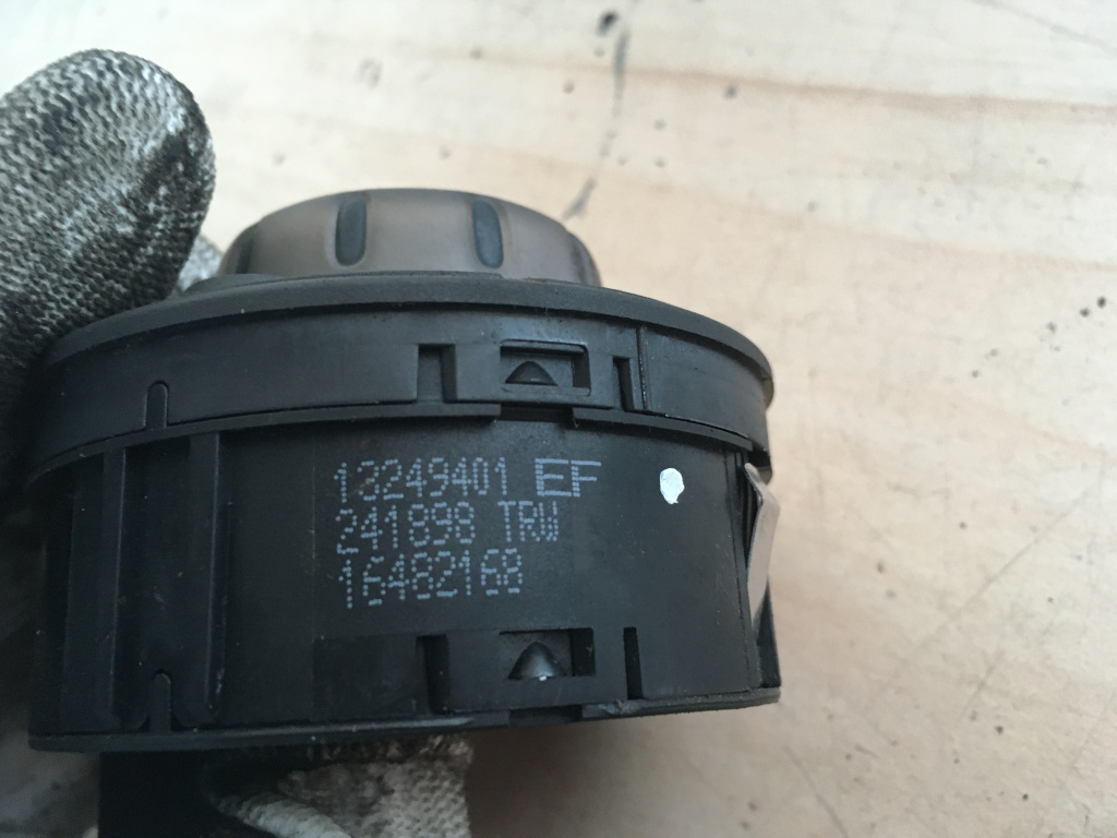 Bloc lumini 13249401EF Opel Corsa D 2006