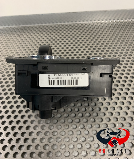 Bloc lumini A2115450104 A 211 545 01 04 