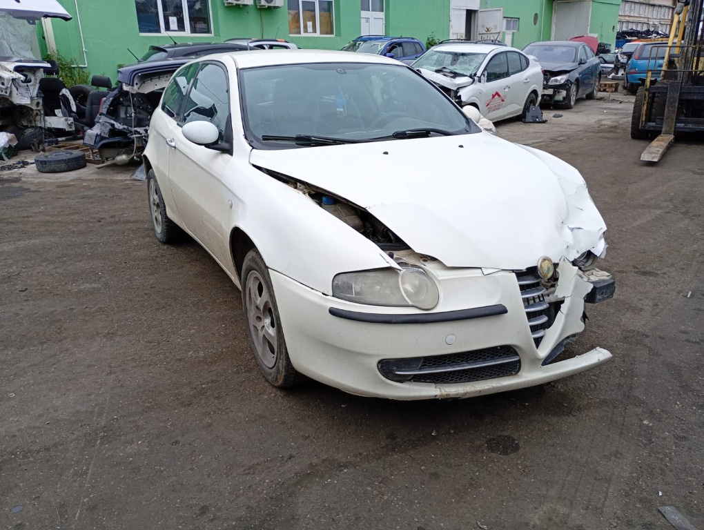 Bloc lumini Alfa Romeo 147 2003 hatchback 1.9 jtd 