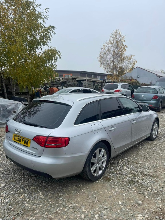 Bloc lumini Audi A4 B8 2009 combi 2.0