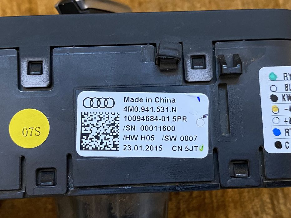 Bloc lumini / Comutator Audi A4 A5 Q7 : 