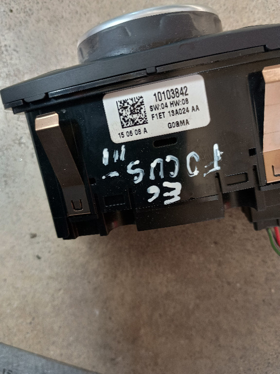 Bloc lumini comutator lumini F1ET-13A024