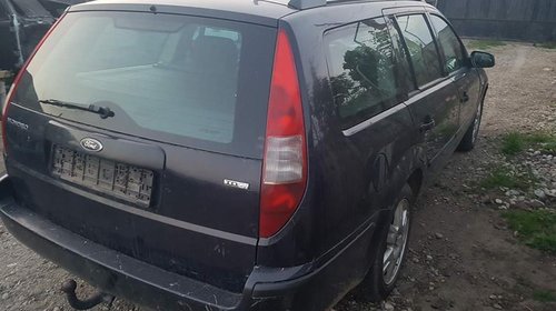 Bloc lumini Ford Mondeo 2005 combi 2.0