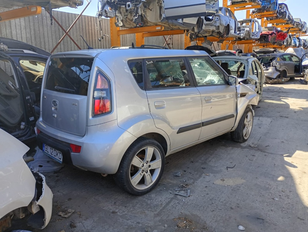 Bloc lumini Kia Stonic 2009 suv 1.6 D4FB