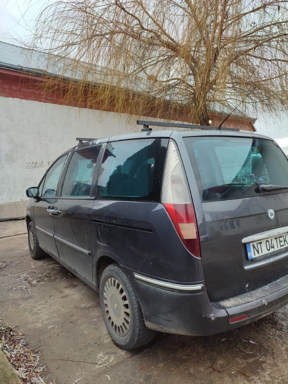 Bloc lumini Lancia Phedra 2005 monovolum