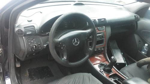 Bloc lumini Mercedes C-CLASS combi S203 2003 Berlina 2148